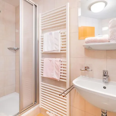 Apartmán Rosa-10 By Interhome